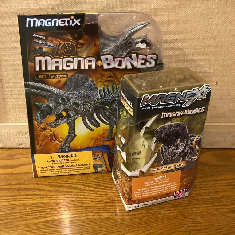 Magnetix Magna Bones 2- Dinosaur Models - NIB